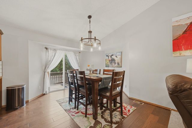 2502 S Lark Ln, Wichita, KS 67215