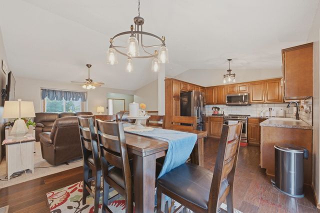 2502 S Lark Ln, Wichita, KS 67215