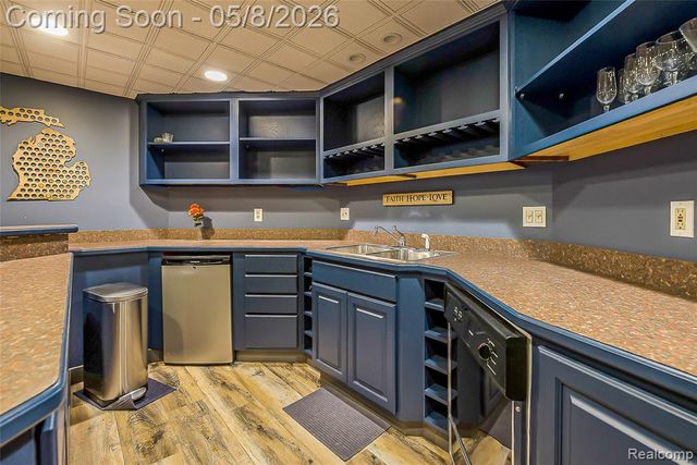 17350 Rolling Woods Circle, Northville, MI 48168