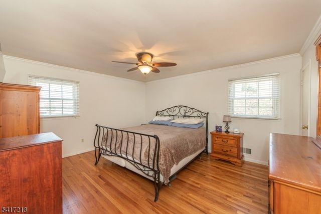 2 Chestnut Hill Rd, Randolph Twp., NJ 07869