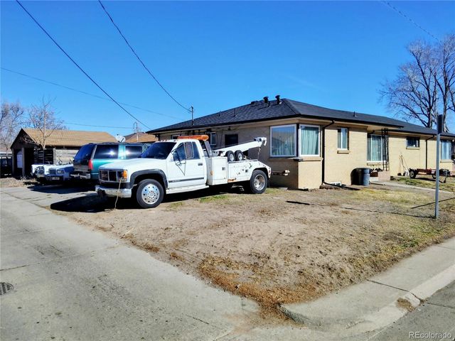 3301 N Krameria Street, Denver, CO 80207