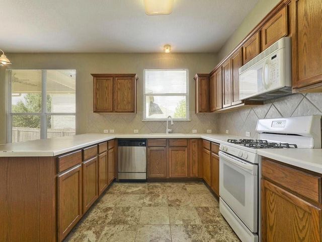 1412 Briar Hill DR, Georgetown, TX 78626