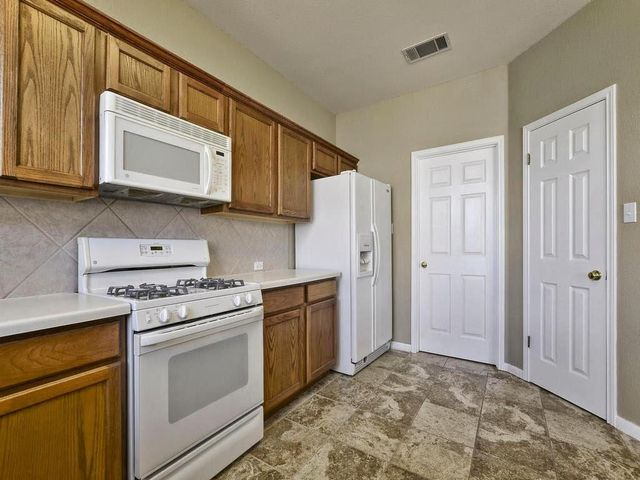 1412 Briar Hill DR, Georgetown, TX 78626