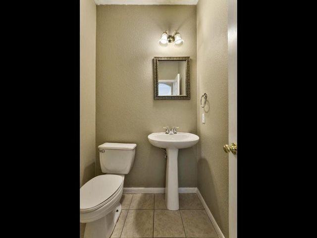 1412 Briar Hill DR, Georgetown, TX 78626