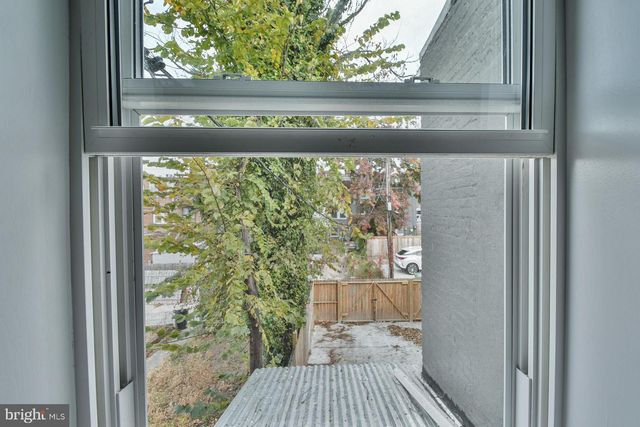 1926 E 29TH ST, Baltimore, MD 21218