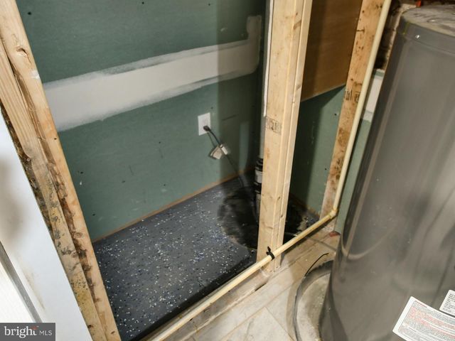 1926 E 29TH ST, Baltimore, MD 21218