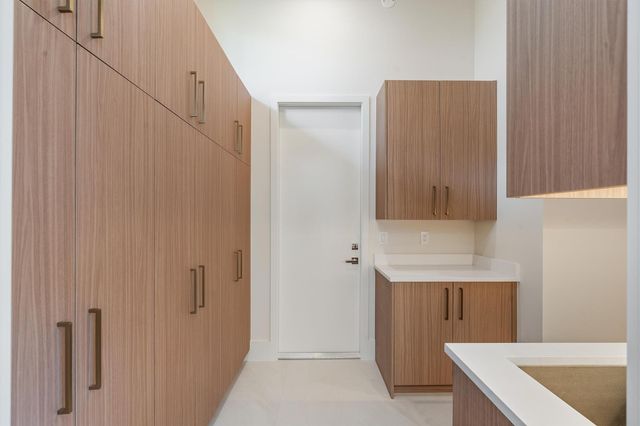 2732 NE 29th Court, Fort Lauderdale, FL 33306