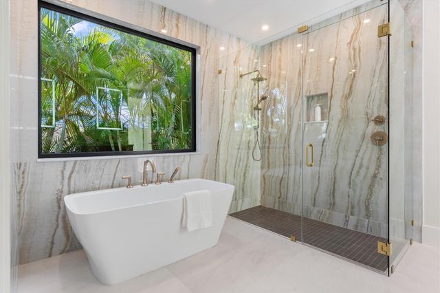 2732 NE 29th Court, Fort Lauderdale, FL 33306