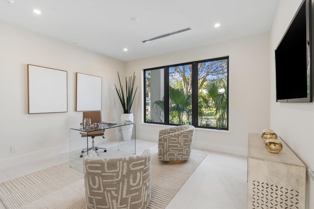 2732 NE 29th Court, Fort Lauderdale, FL 33306