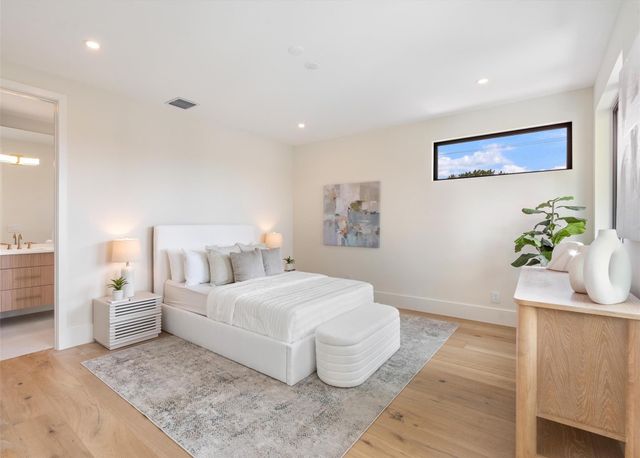 2732 NE 29th Court, Fort Lauderdale, FL 33306