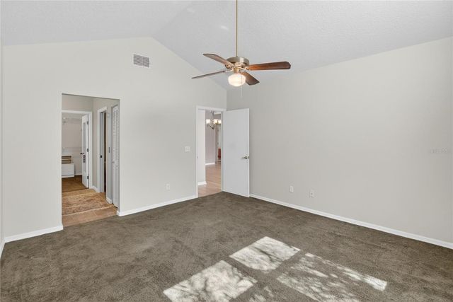 1111 GOLFVIEW WOODS DRIVE 1111, Sun City Center, FL 33573