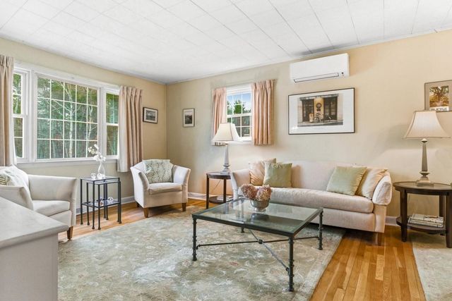 47 Chatterton Park, Proctor, VT 05765