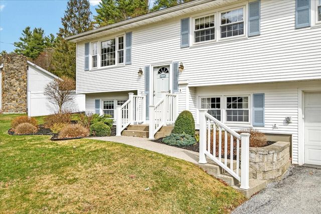 47 Chatterton Park, Proctor, VT 05765