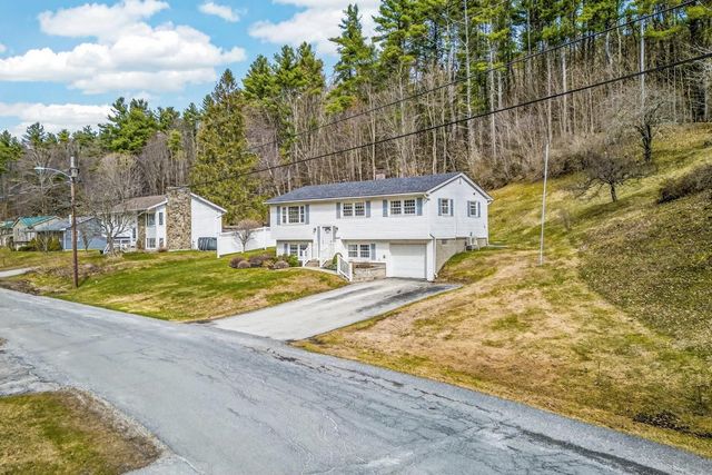 47 Chatterton Park, Proctor, VT 05765