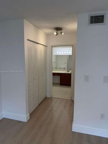 9767 NW 46th Terrace 109, Doral, FL 33178