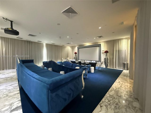 465 Brickell Ave 3906, Miami, FL 33131