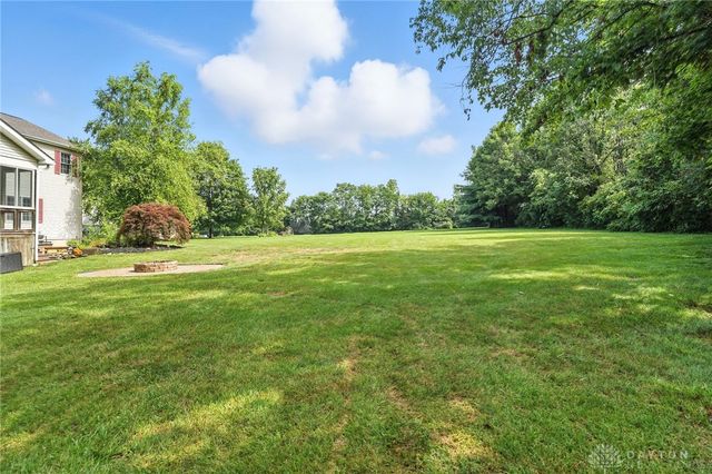 1740 Magnolia Court, Lebanon, OH 45036