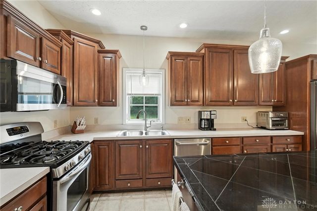 1740 Magnolia Court, Lebanon, OH 45036