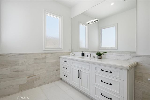 32042 Isthmus View, Rancho Palos Verdes, CA 90275
