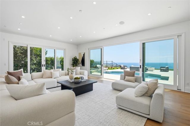 32042 Isthmus View, Rancho Palos Verdes, CA 90275