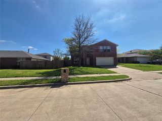 4209 Gray Fox Drive, Fort Worth, TX 76123