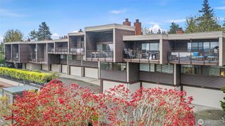 611 S State Street #9, Kirkland, WA 98033