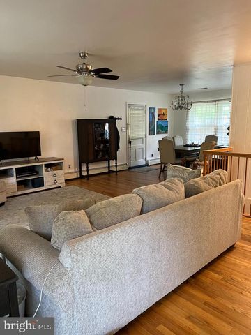 15760 OAK LN, Haymarket, VA 20169