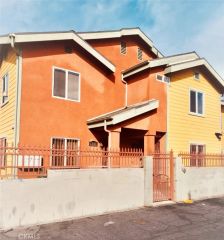 1343 E Adams, Los Angeles, CA 90011