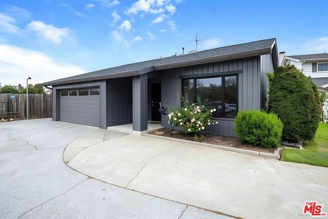 5100 Lindblade Drive, Culver City, CA 90230