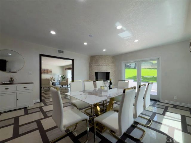 5836 Winnetka Avenue, Woodland Hills, CA 91367