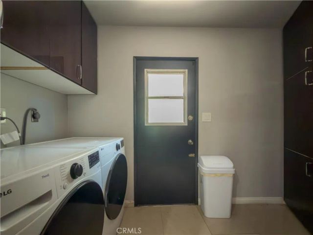 5836 Winnetka Avenue, Woodland Hills, CA 91367