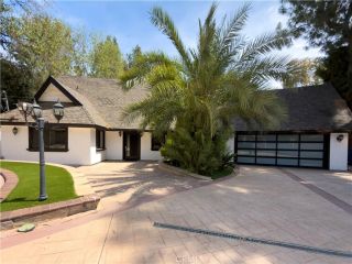 5836 Winnetka Avenue, Woodland Hills, CA 91367