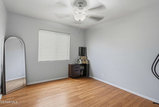 1112 Cimarron Street, El Paso, TX 79915