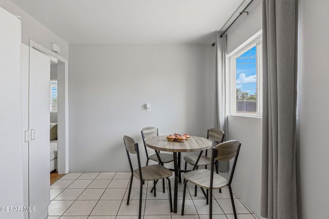 1112 Cimarron Street, El Paso, TX 79915