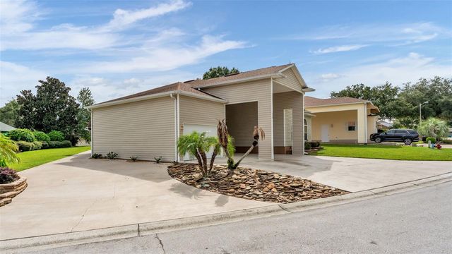 1239 MOTORCOACH DRIVE, Polk City, FL 33868