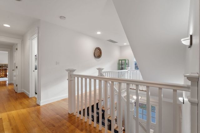 181 Stow St, Concord, MA 01742