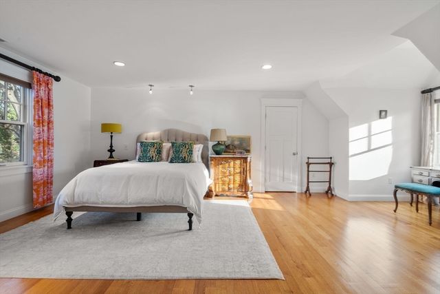 181 Stow St, Concord, MA 01742