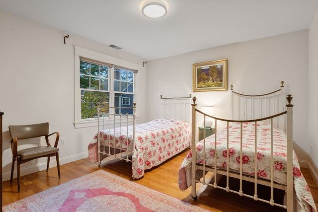 181 Stow St, Concord, MA 01742