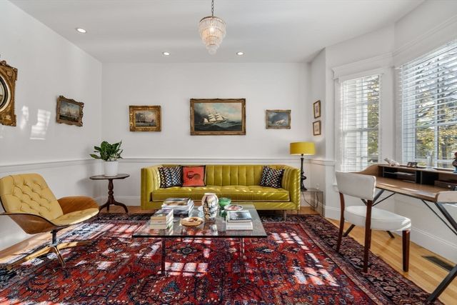 181 Stow St, Concord, MA 01742