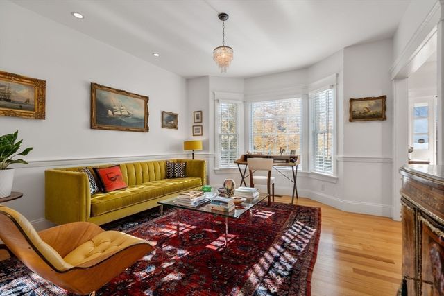 181 Stow St, Concord, MA 01742