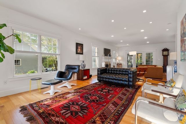 181 Stow St, Concord, MA 01742