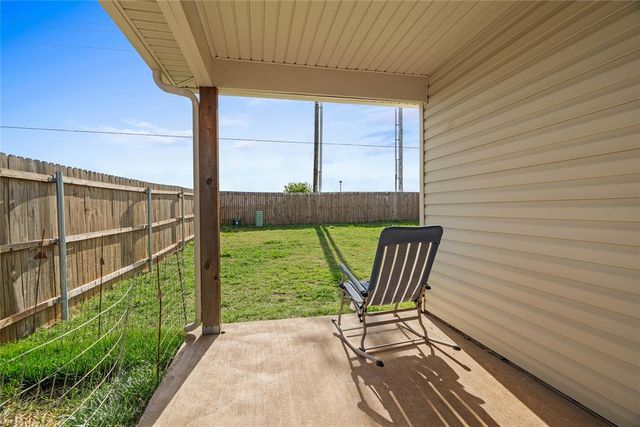 1319 Chuck Wagon Drive, El Reno, OK 73036