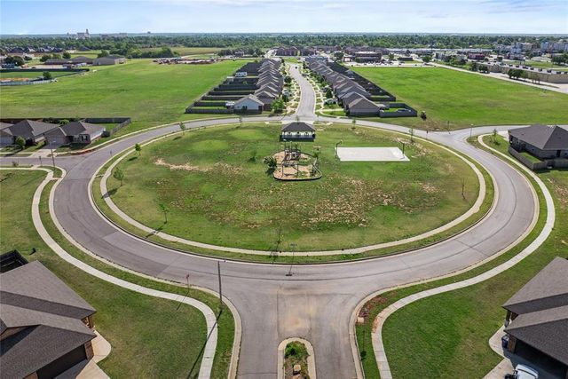 1319 Chuck Wagon Drive, El Reno, OK 73036