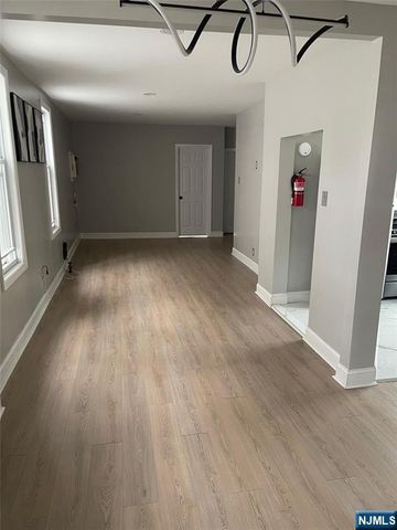 20 31st Street, Bayonne, NJ 07002