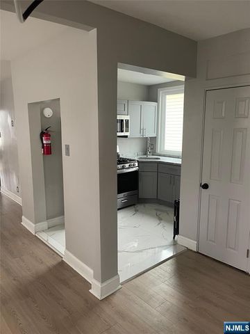 20 31st Street, Bayonne, NJ 07002
