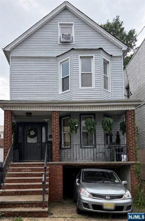 20 31st Street, Bayonne, NJ 07002