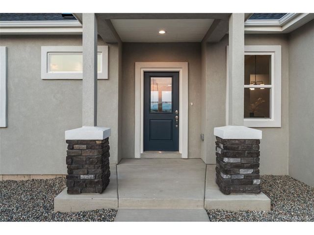 1258 N Kirkwood Dr, Pueblo West, CO 81007