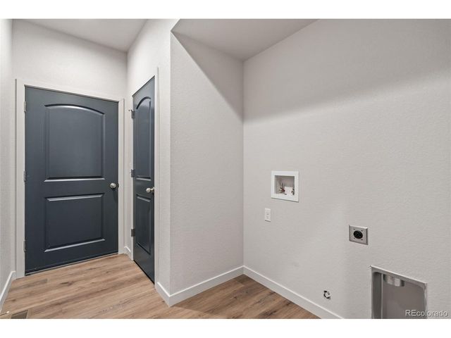 1258 N Kirkwood Dr, Pueblo West, CO 81007