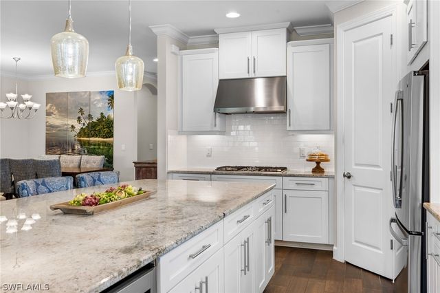 8685 Dilillo CT, Naples, FL 34119