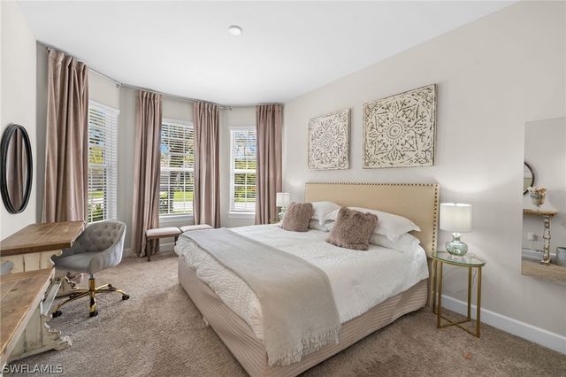 8685 Dilillo CT, Naples, FL 34119